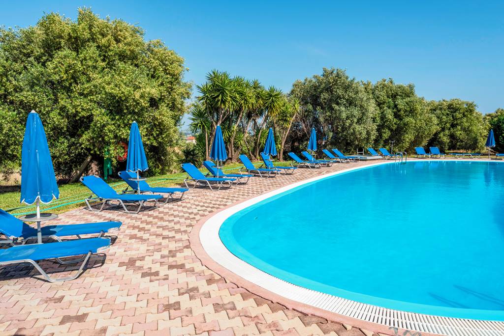 family friendly hotel kefalonia