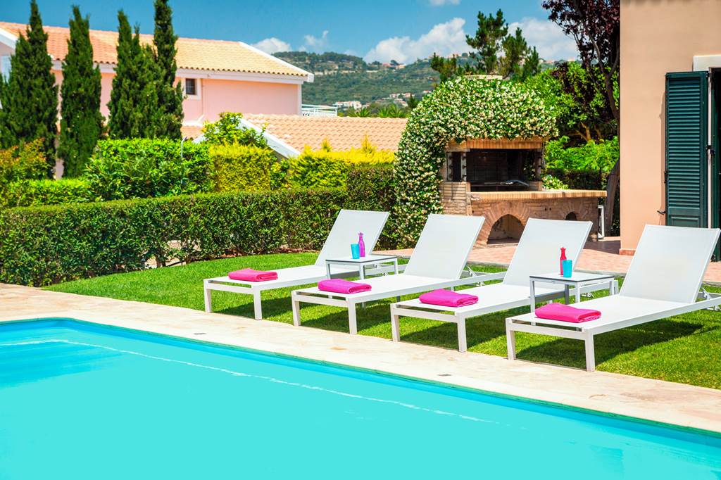 family friendly hotel kefalonia