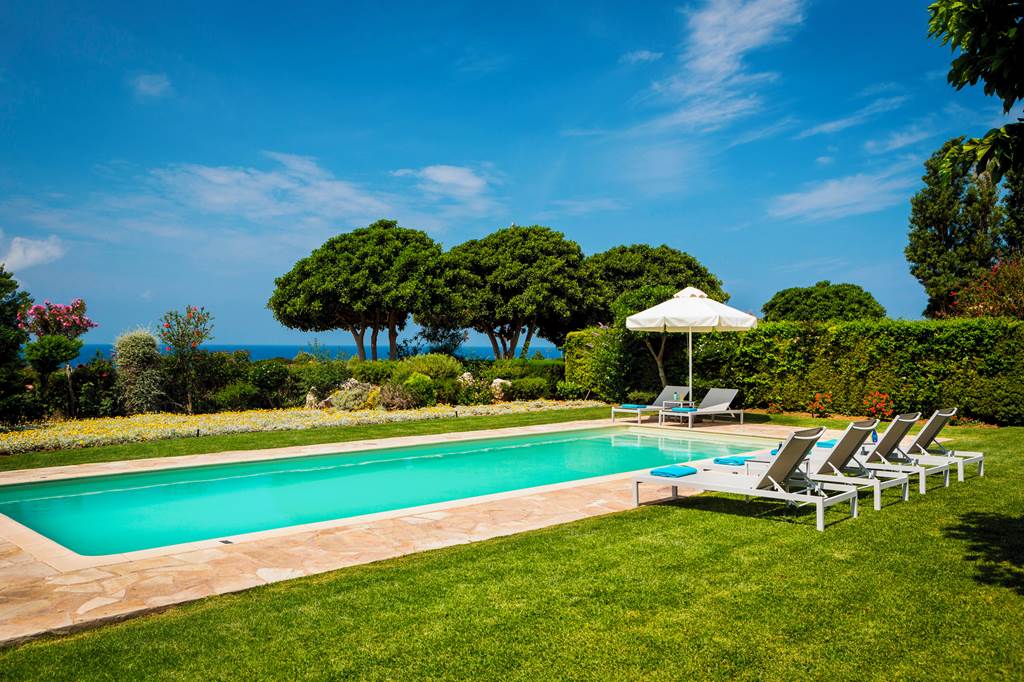 family friendly hotel kefalonia