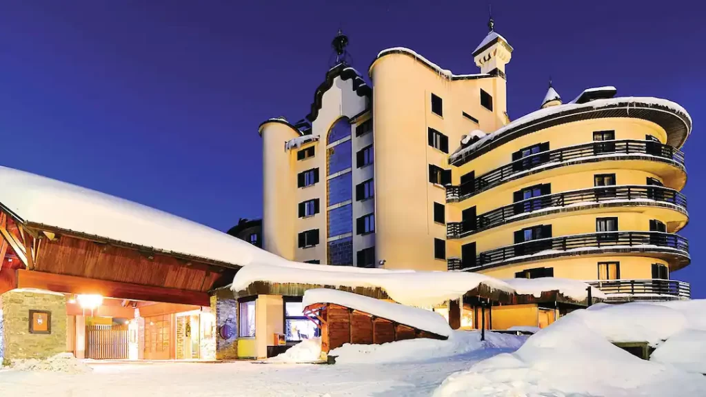 family friendly ski in ski out hotel
