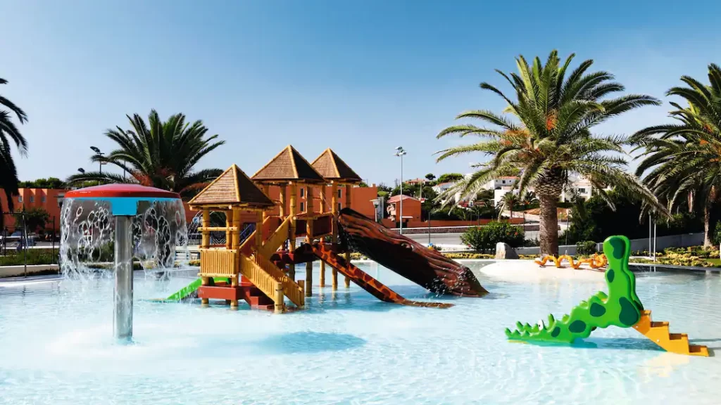 toddler friendly hotel menorca with a splash park
