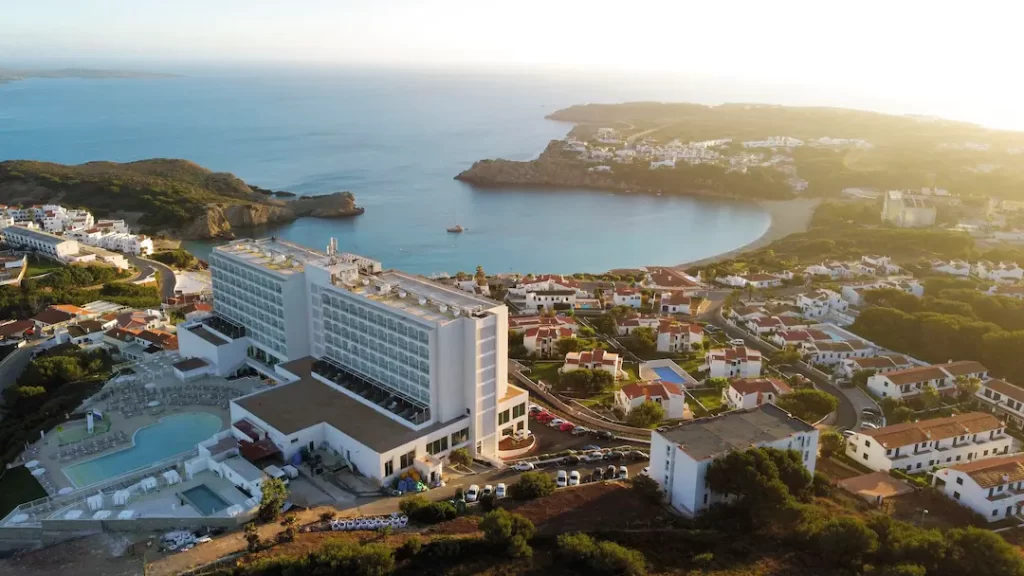 toddler friendly hotel menorca with a splash park