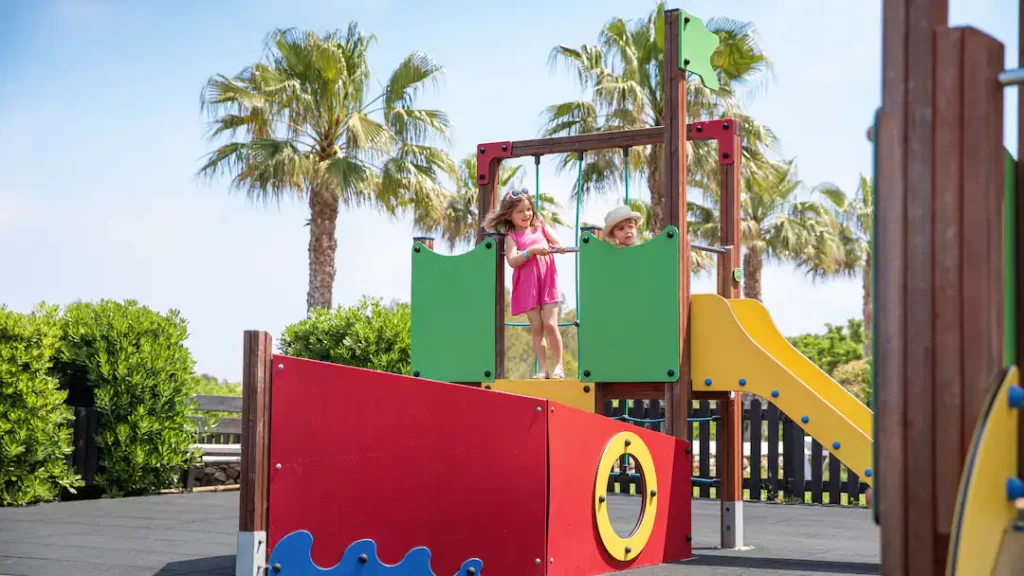 toddler friendly hotel menorca with a splash park