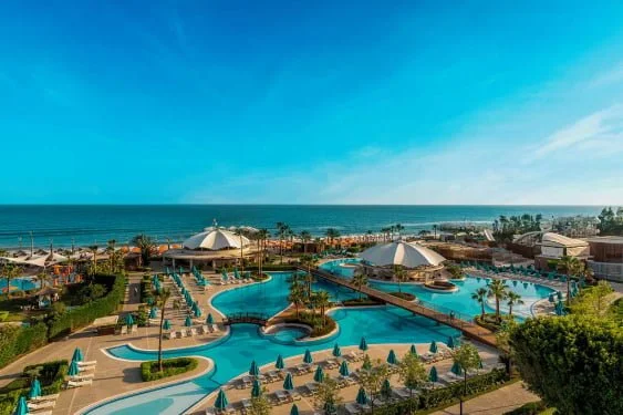 toddler friendly hotel with swim up room turkey