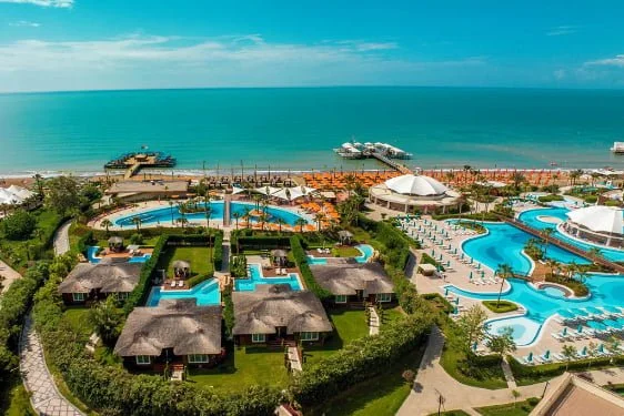 toddler friendly hotel with swim up room turkey