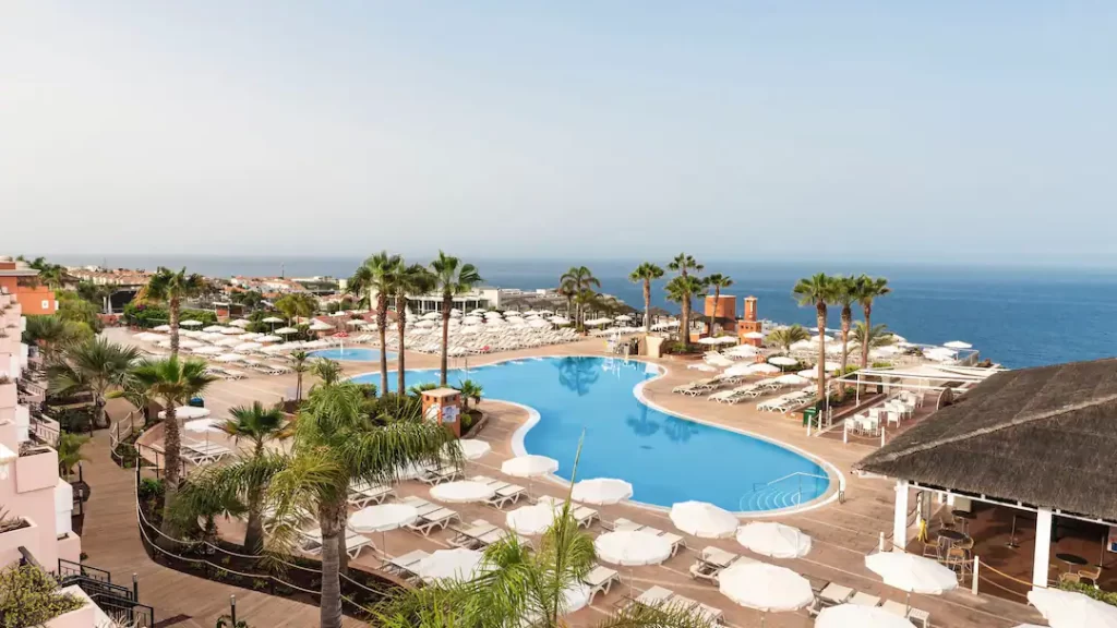 baby friendly hotel canary islands