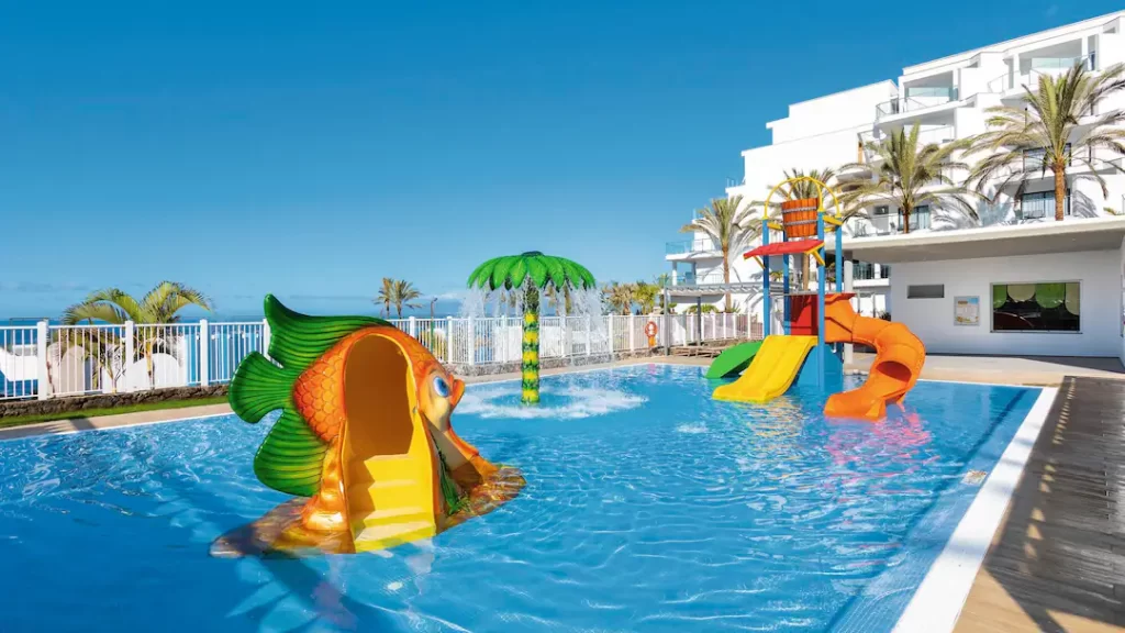 baby friendly hotel canary islands