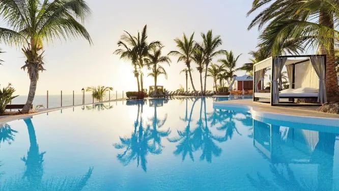 baby and toddler friendly hotel in tenerife