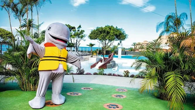 baby and toddler friendly hotel in tenerife