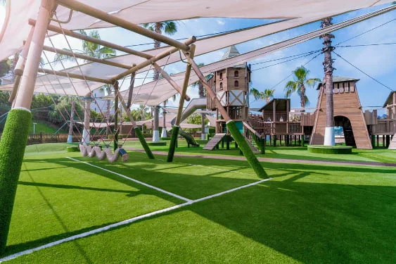 family friendly hotel turkey with waterslides