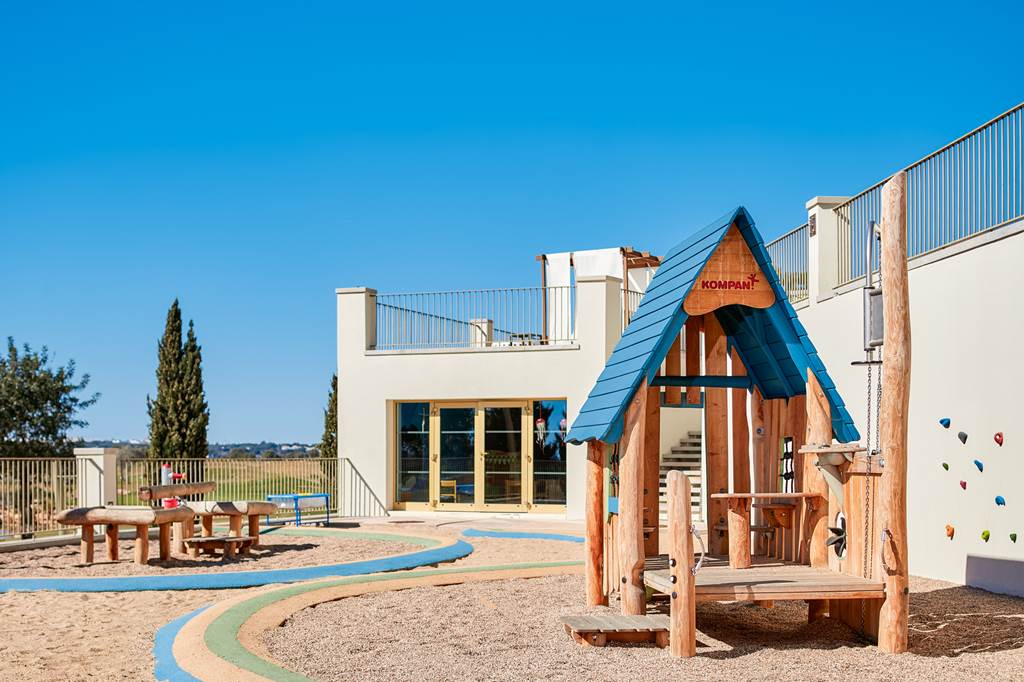 baby and toddler friendly hotel in portugal