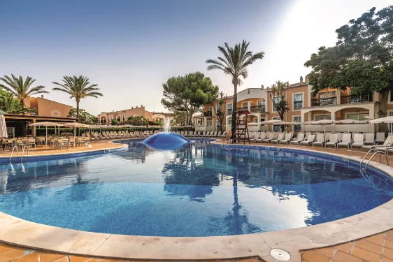 toddler friendly hotel menorca