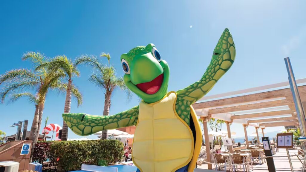 hotel in the canary islands near the beach