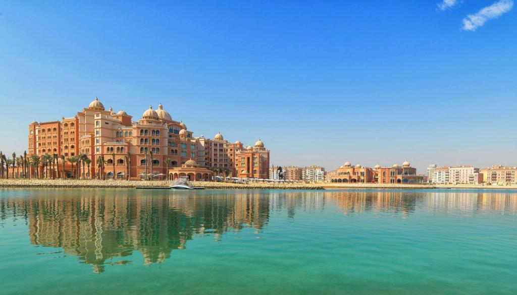 family friendly hotel qatar