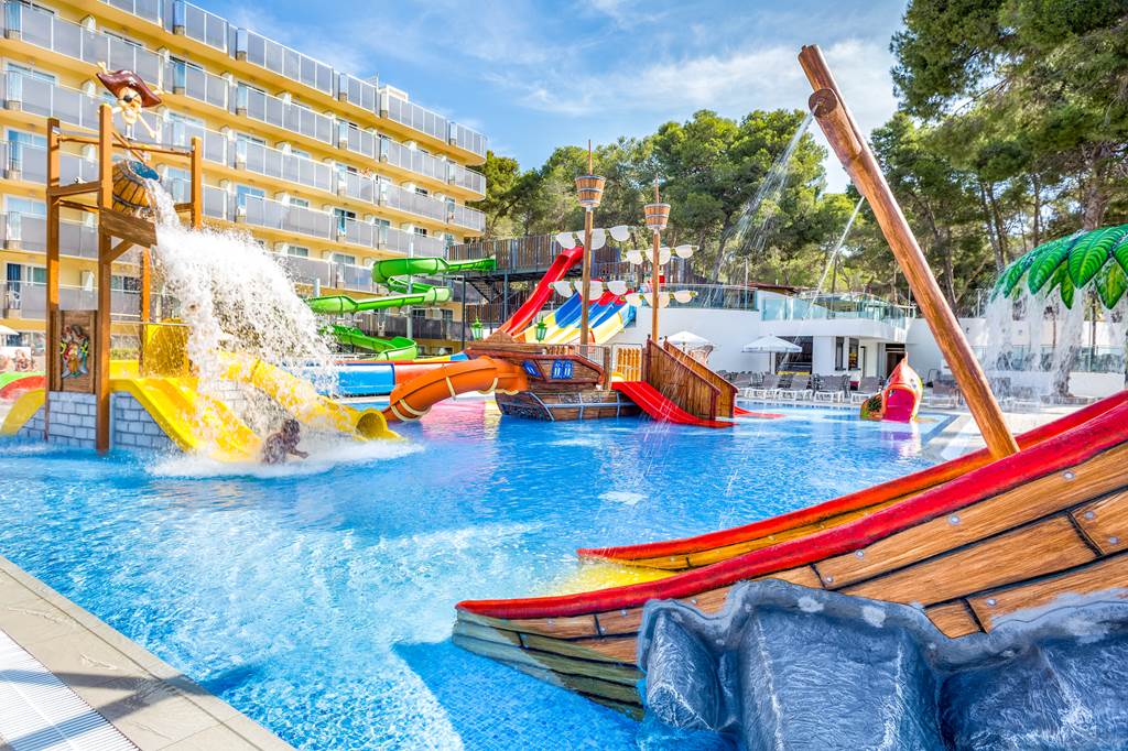 baby and toddler friendly hotel spain