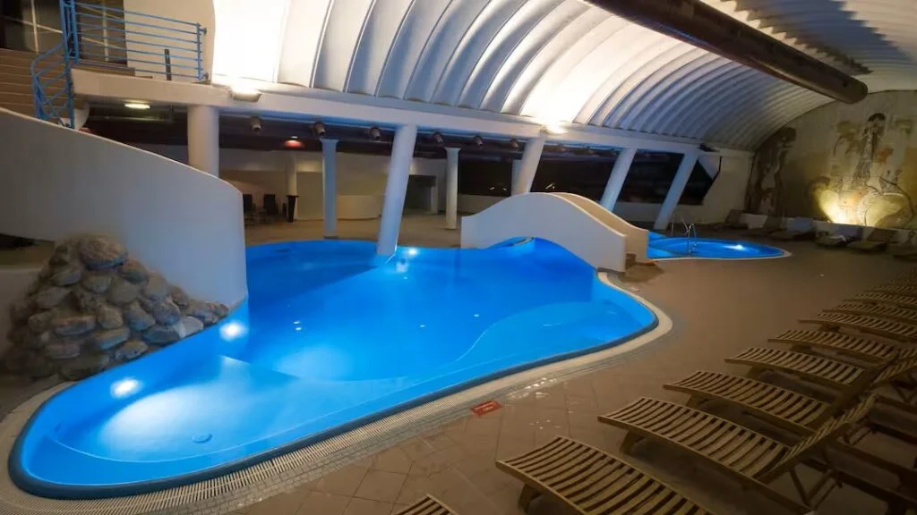 family friendly ski hotel austria
