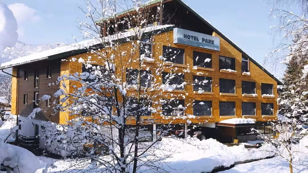 family friendly ski hotel austria