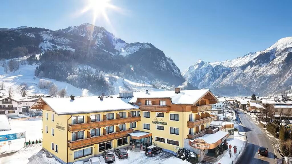 family friendly ski hotel austria