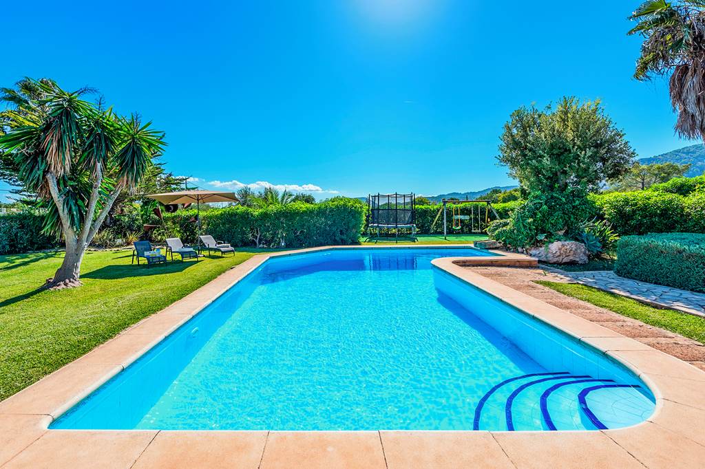 family friendly villa majorca