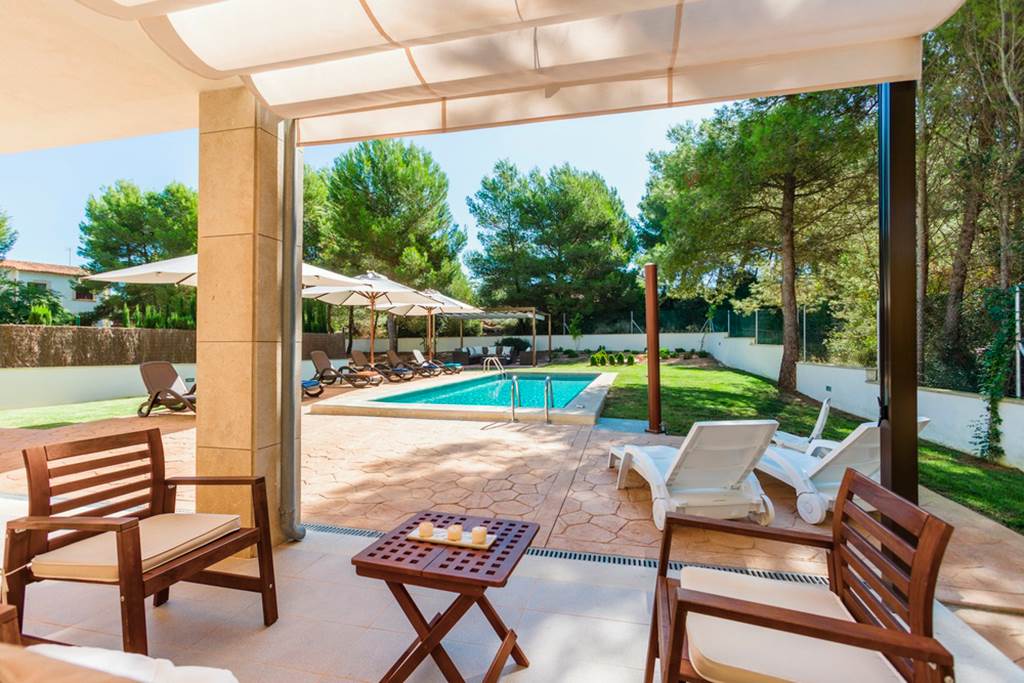 family friendly villa majorca