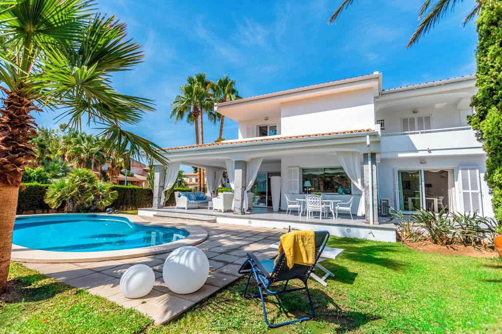 family friendly villa majorca