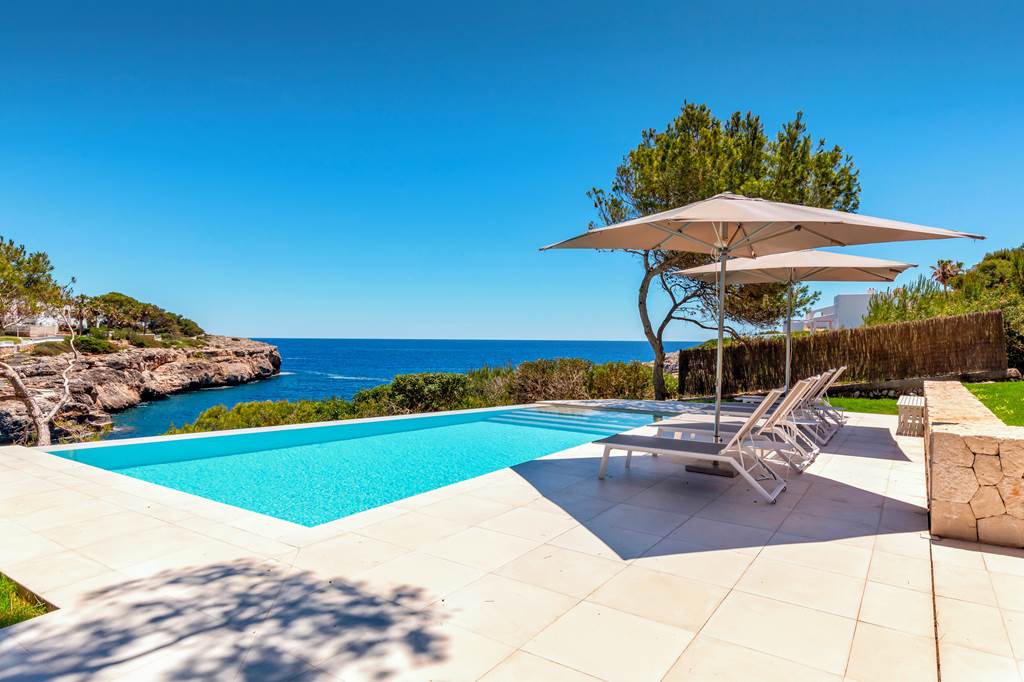 family friendly villa majorca