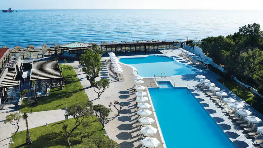 hotel in Crete with waterparks