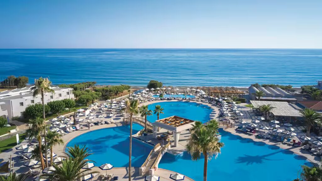 hotel in Crete with waterparks