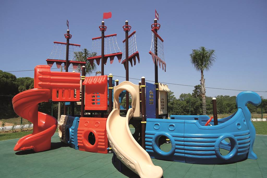 baby and toddler friendly hotel portugal