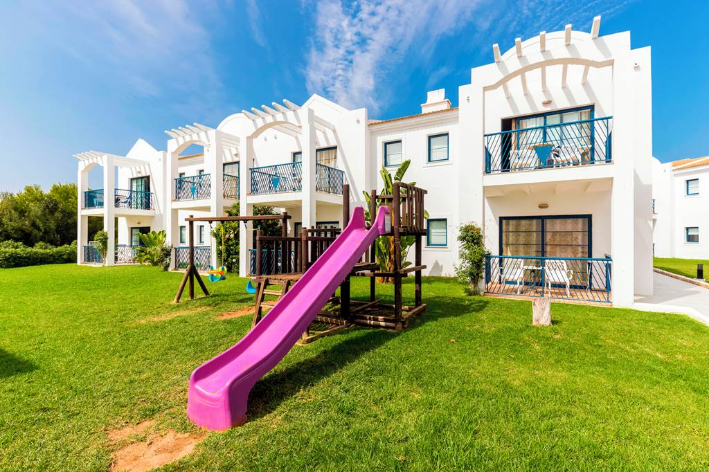 baby and toddler friendly hotel menorca