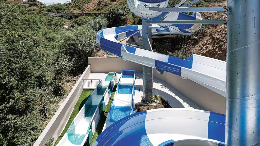 hotel in Crete with waterparks