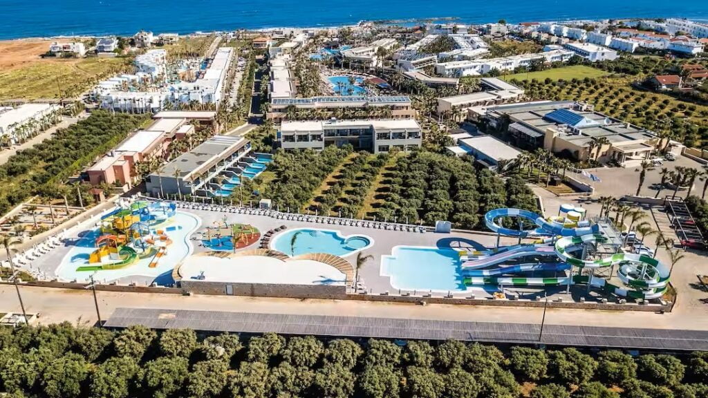 toddler friendly hotel in crete with waterpark