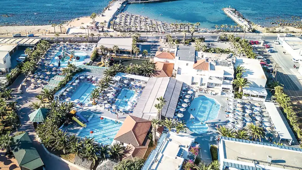 toddler friendly hotel in crete with a waterpark