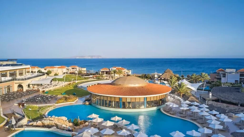 Crete hotel with a splash park