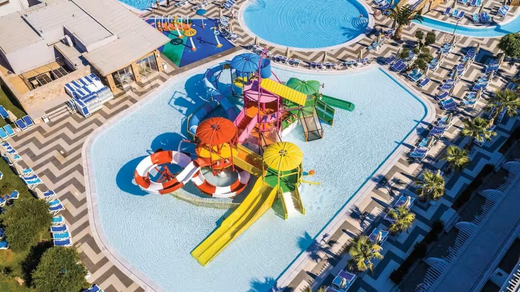 toddler friendly hotel in crete with a splash park