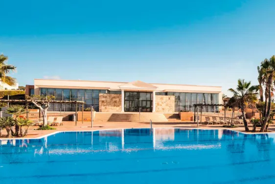 baby and toddler friendly hotel menorca