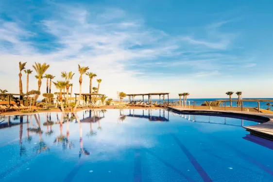 baby and toddler friendly hotel menorca