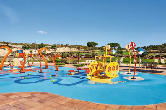 baby and toddler friendly hotel menorca
