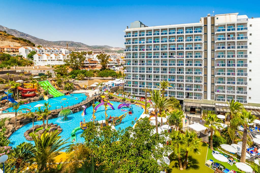 baby and toddler hotel in spain with a short transfer