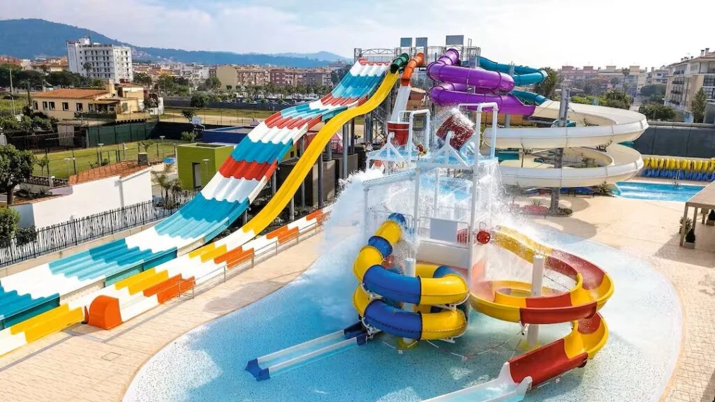 baby and toddler friendly hotel in spain with waterslides