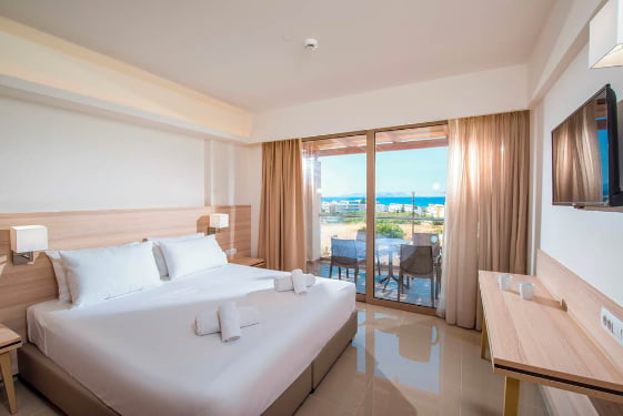 baby and toddler friendly hotel crete