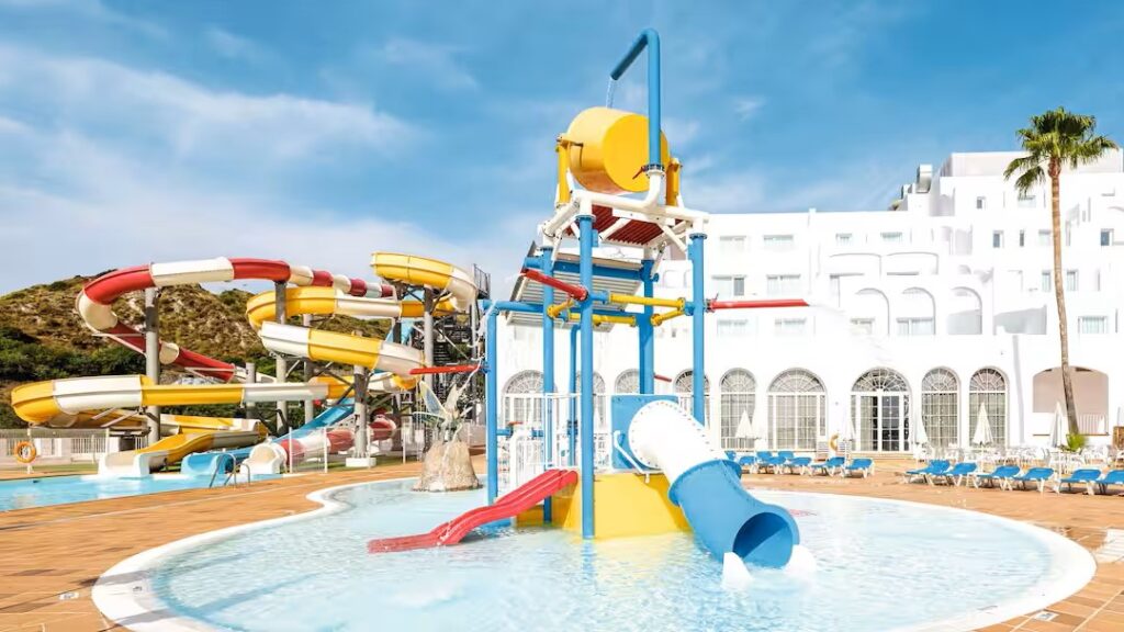 baby and toddler friendly hotel in spain with waterslides