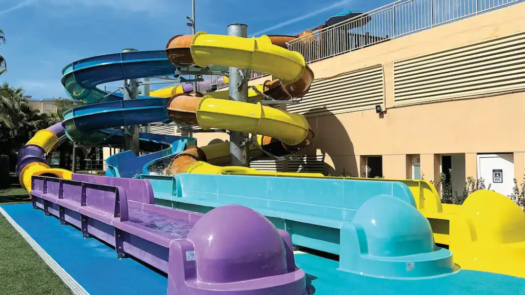 baby and toddler friendly hotel in spain with waterslides