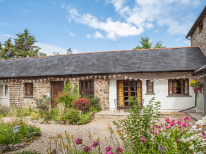 baby and toddler friendly cottage devon