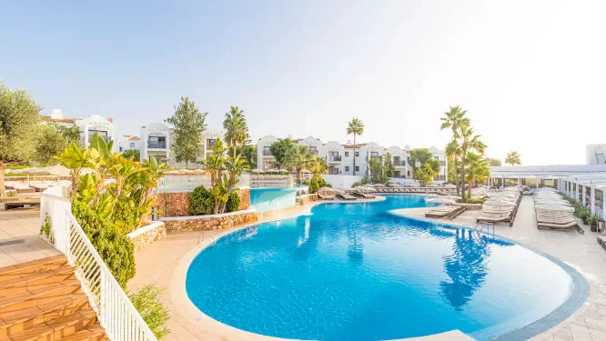 baby and toddler friendly hotel menorca
