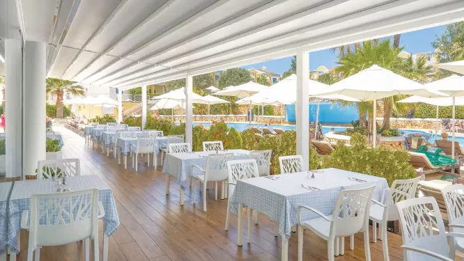 baby and toddler friendly hotel menorca