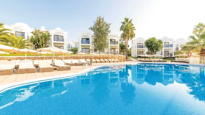 baby and toddler friendly hotel menorca