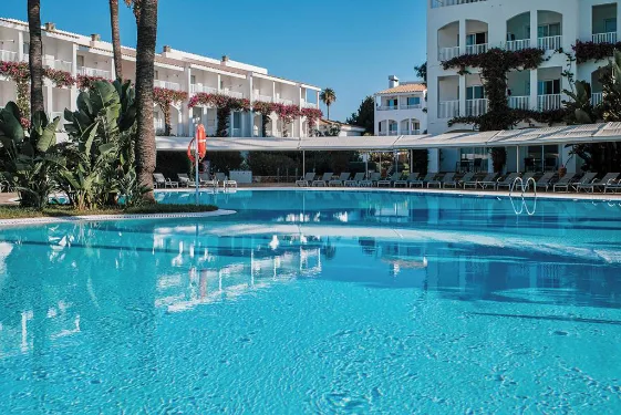 baby and toddler friendly hotel menorca
