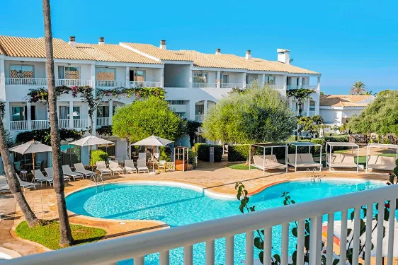 baby and toddler friendly hotel menorca