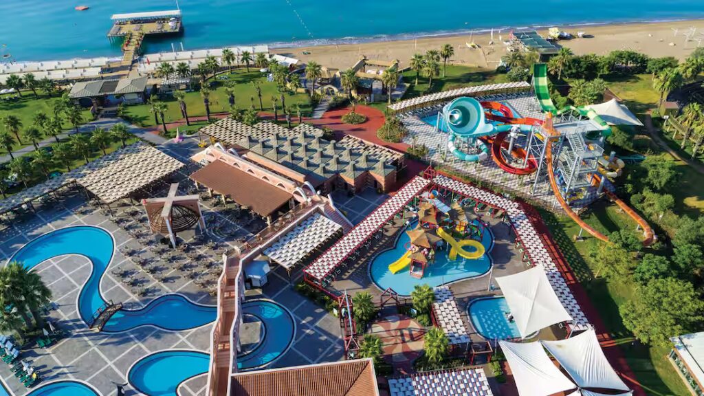 family friendly hotel in turkey with a waterpark